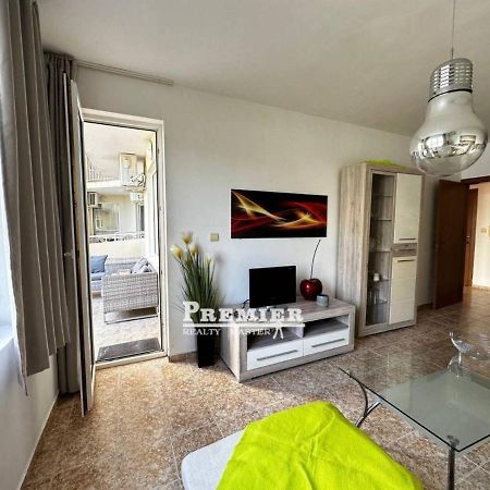 Aparthotel Rutland Bay ラヴダ エクステリア 写真
